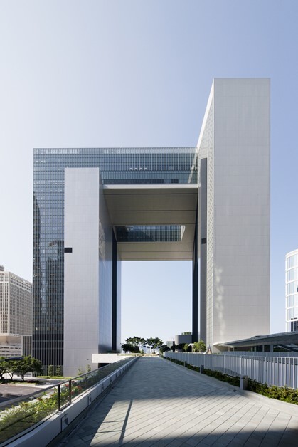 圖十一(中)：政府總部東翼前地，民眾稱之為公民廣場。